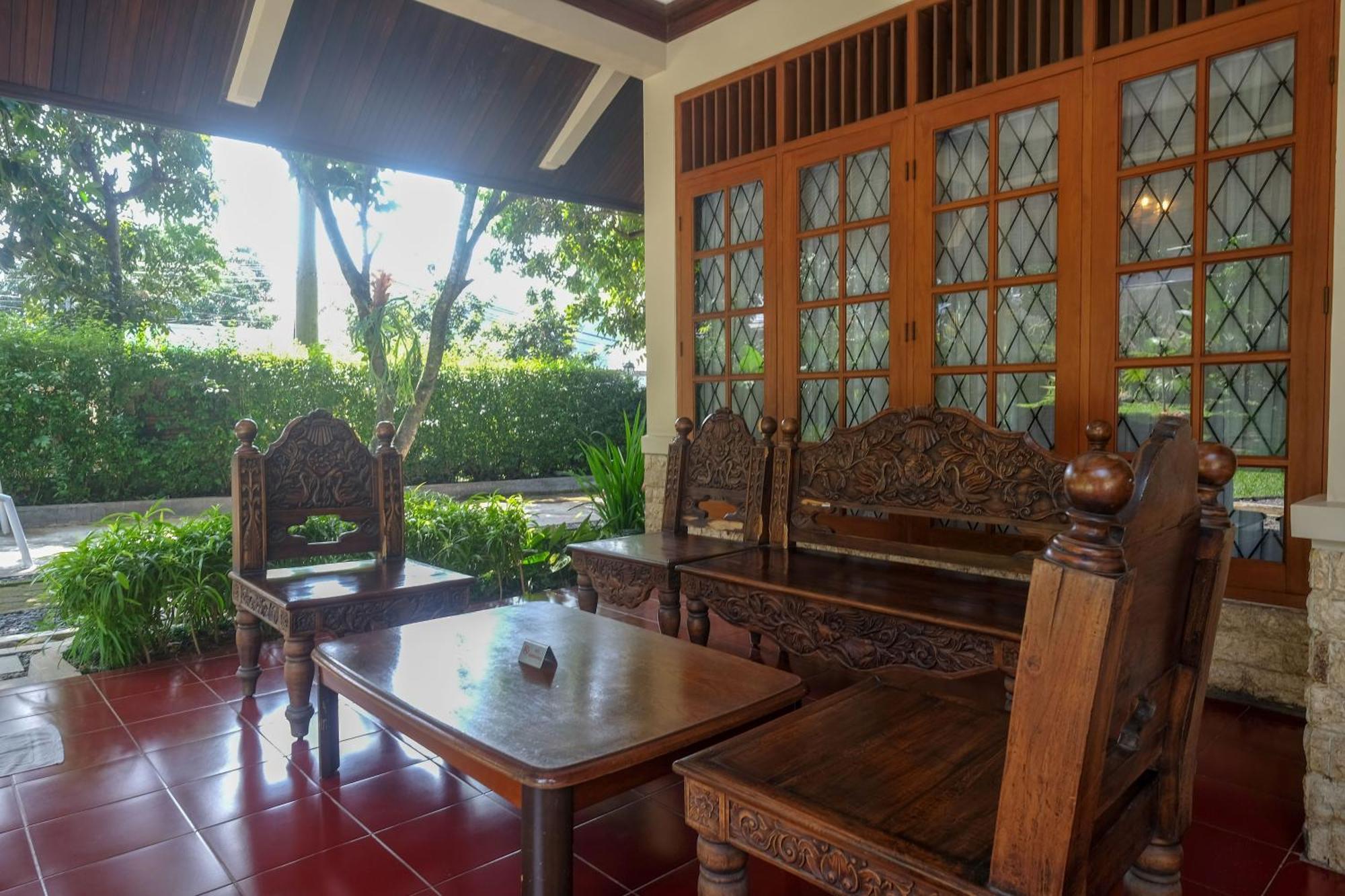 Sareh Villa By The Lavana Semarang Exterior photo